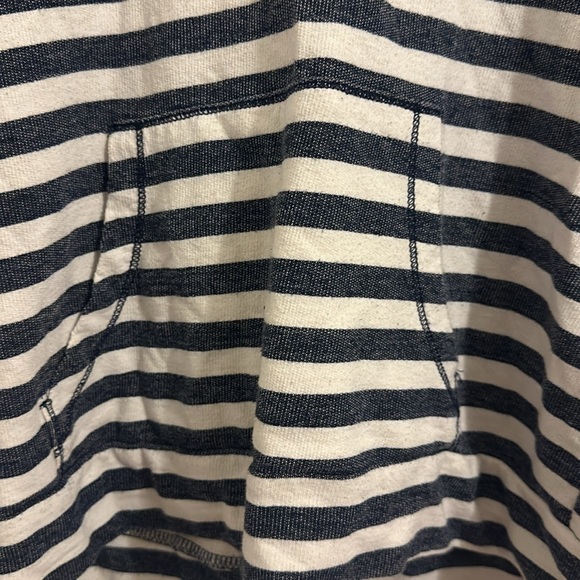Demeanor striped hoodie - Picture 4 of 5